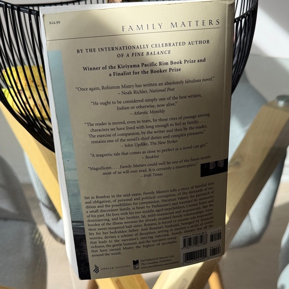 Rohinton Mistry "Family Matters" Paperback - - Picture 2 of 5